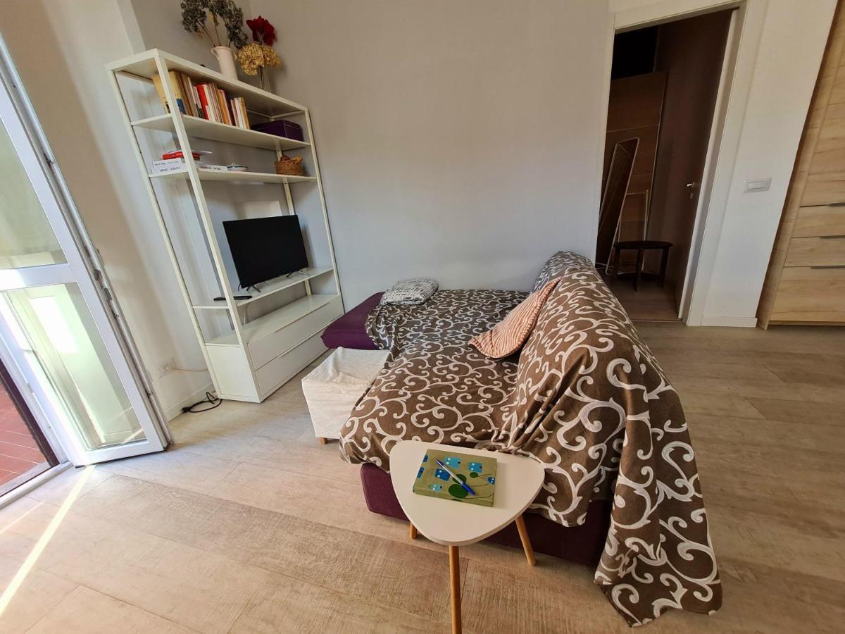 La Maison Di Monica E Alice A Milano-Appartamento Con Terrazza Luaran gambar